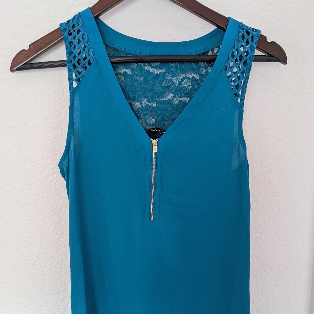 NWT Express Top